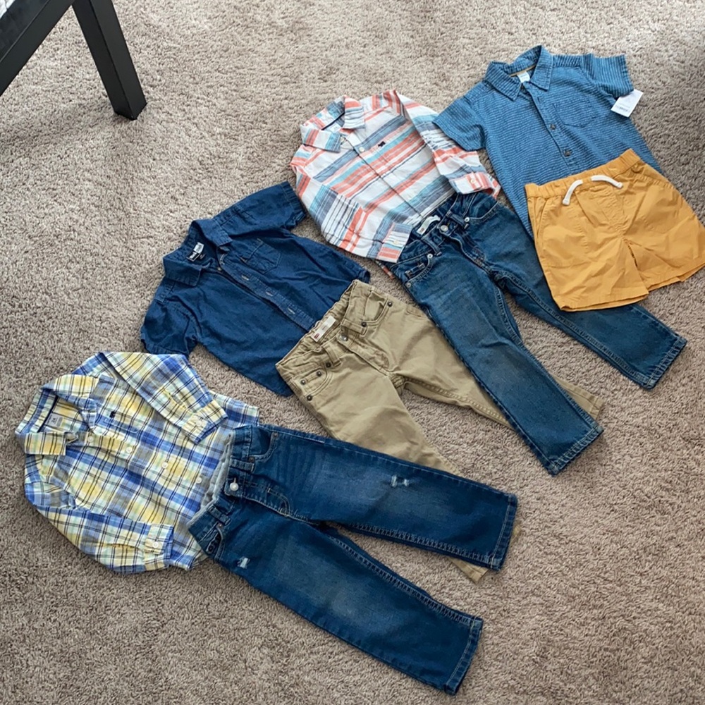 Levi’s / Carter’s Toddler Boy Outfit Bundle FREE SHIPPING!!